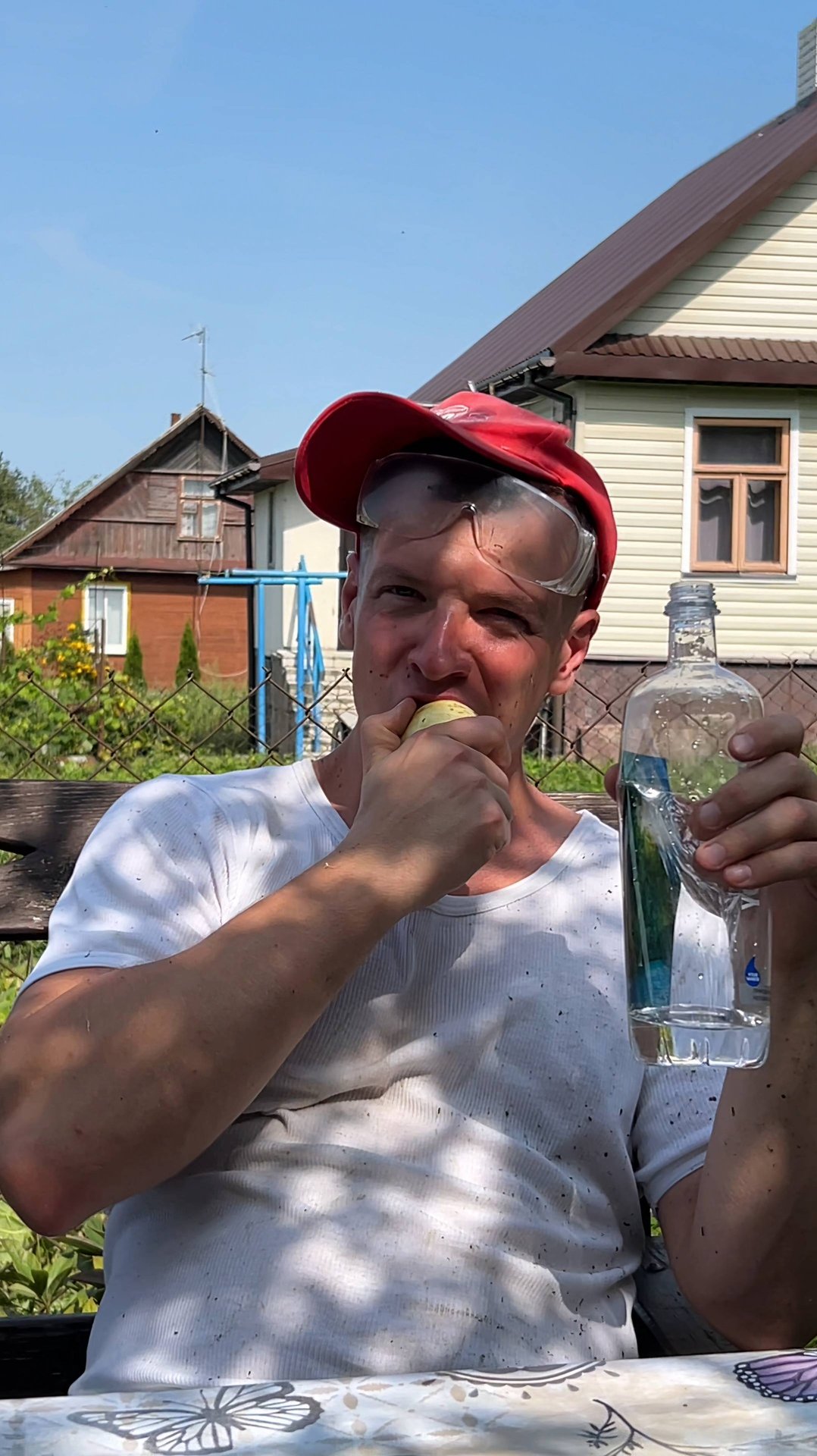 А вы любите деревню так, как люблю её я? 😁 #слыхалиновость смотреть онлайн