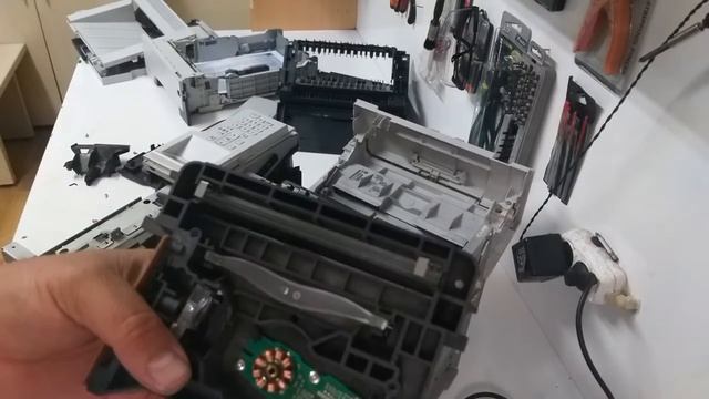 Hp Laserjet P3015 51.10 Hatası Laser Unit Error смотреть онлайн