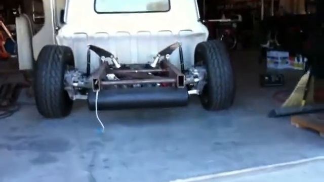 1966 Chevrolet C10 with C4 Corvette front and rear air ride equiped suspension. смотреть онлайн