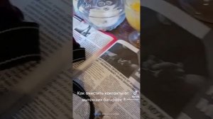 Как почистить контакты от вытекших батареек