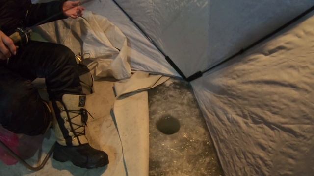 Рыбалка в Приморье. Тавричанский лиман. 03 - 04.01.2021 г. Навага. смотреть онлайн