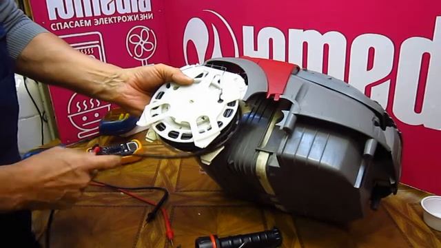 Не включается пылесос Electrolux, ремонтируем провод смотреть онлайн
