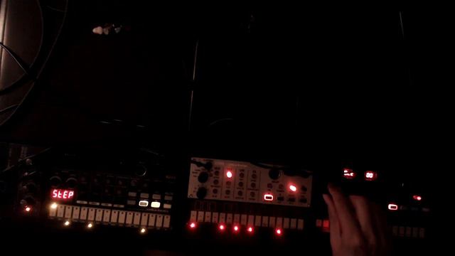 Impromptus n. 4 (Korg Volca Beats, Keys, FM synthesizers) смотреть онлайн