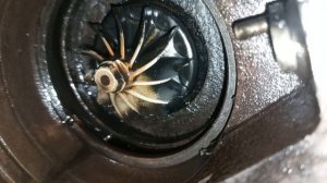 Turbina de um Pajero Sport 2.5 diesel (4D56)