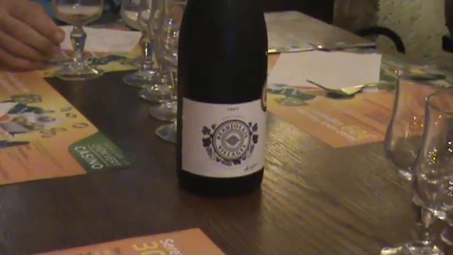 Обедаем с вином Божоле. Лион смотреть онлайн