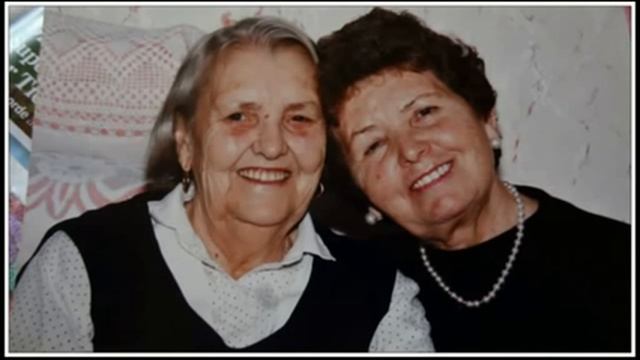 ГОРОД уснул! в исполнении 90-ЛЕТНЕЙ БАБУШКИ Марии Пуш смотреть онлайн