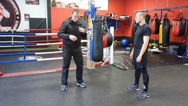 БОКС. Упражнение для развития координации и улучшения защиты туловищем. Дополнительное видео смотреть онлайн