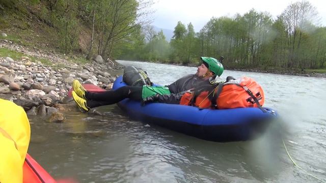 Синий каякер на Пшехе 2023 смотреть онлайн