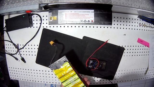 диагностика и ремонт батареи электро самоката KUGO S3 смотреть онлайн