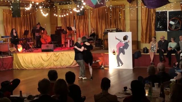 Daniela & Vivek - Argentine Tango - Pescadores de perlas смотреть онлайн