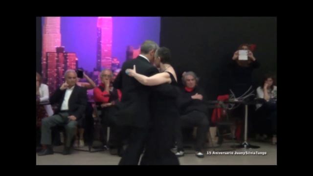 Juan y Silvia Tango - Cascabelito - Altafulla смотреть онлайн