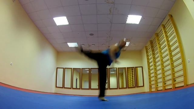 TRAINING ON QUARANTINE / ТРЕНИРОВКИ В КАРАНТИНЕ смотреть онлайн