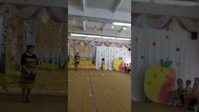 Стих в детском саду на празднике осени ) смотреть онлайн