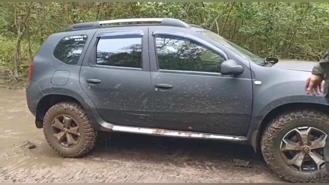 Два подготовленных Дастера в Синявино. Или как мы утопили дастер Игоря! смотреть онлайн