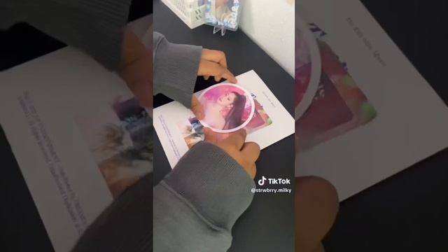 Unboxing Kpop albums! | (gg ver.) смотреть онлайн