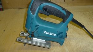 Мой взгляд на инструмент. Обзор лобзика Makita 4329