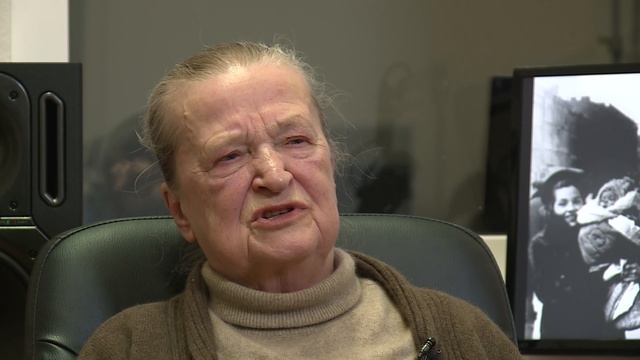 МОНОЛОГИ О БЛОКАДНОМ ДЕТСТВЕ: ГАЛИНА САМОЙЛОВА