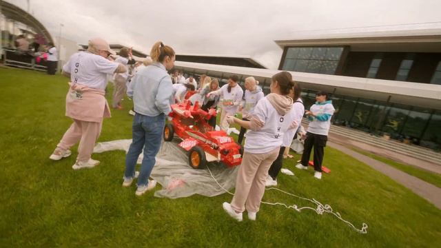Бизнес, как «Формула 1» – без классной и сплочëнной команды далеко не уедешь. 🏁 смотреть онлайн