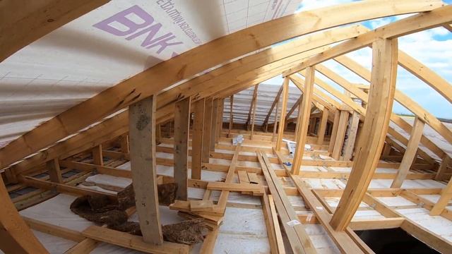 30 Супсех. Анапа. Монтируем кровлю. Подшили карнизы, шьем контробрешетку. смотреть онлайн