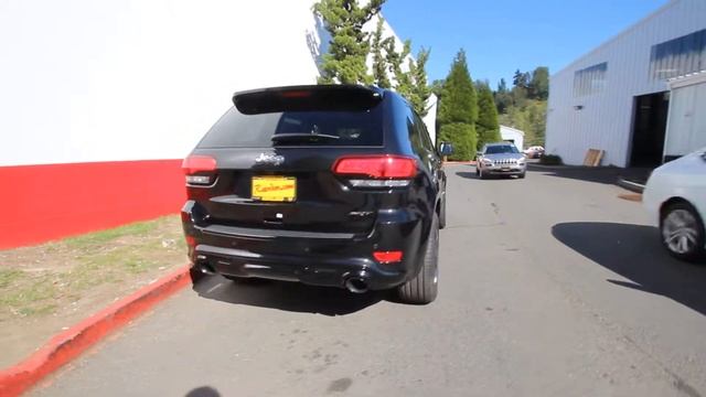 2016 Jeep Grand Cherokee SRT 4X4 | Brilliant Black Crystal Pearl Coat | GC503801 | Redmond | Seattl смотреть онлайн