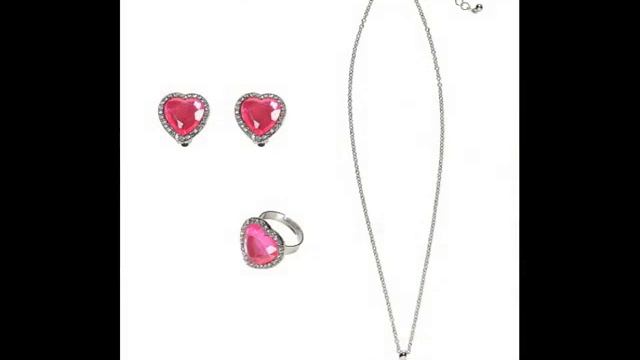 Подарки детям. Что подарить, чтобы защитить. смотреть онлайн