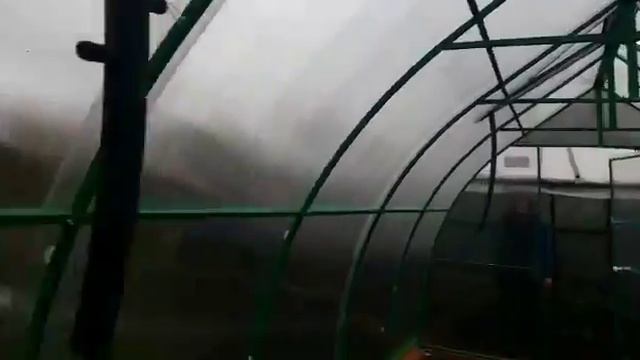 Видео отчет о сборке теплицы Капелька 3М. 23.09.15. смотреть онлайн