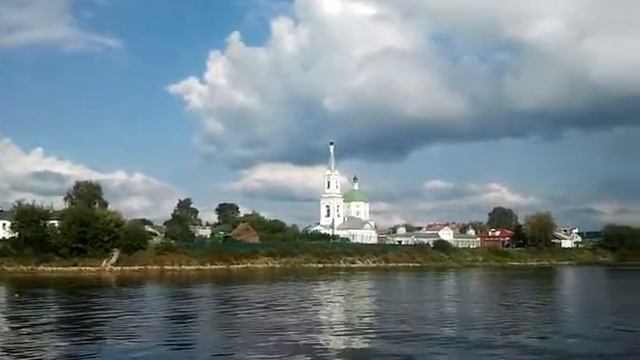 Река Тверца (мост-церковь-место впадения в Волгу) смотреть онлайн