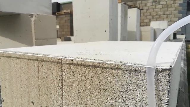 укладка газоблока гидроуровнем