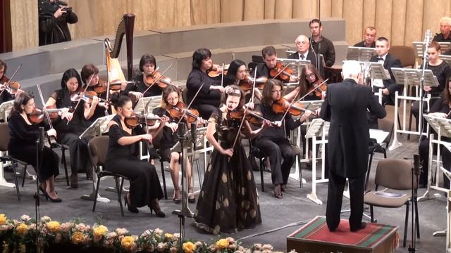 Anna Savkina Plays Tchaikovsky - Serenade Melancolique Op.26