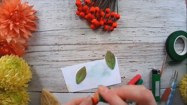 Гроздь рябины своими руками. смотреть онлайн