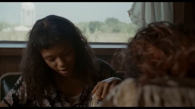 BONES AND ALL | Theatrical Trailer смотреть онлайн