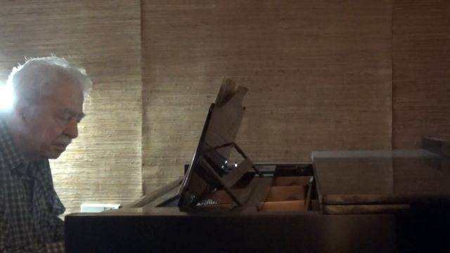 Gil plays Chopin's 49th Mazurka смотреть онлайн