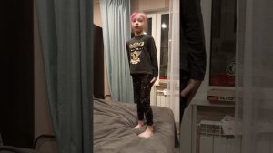 как научиться делать сальто? Легко!!!