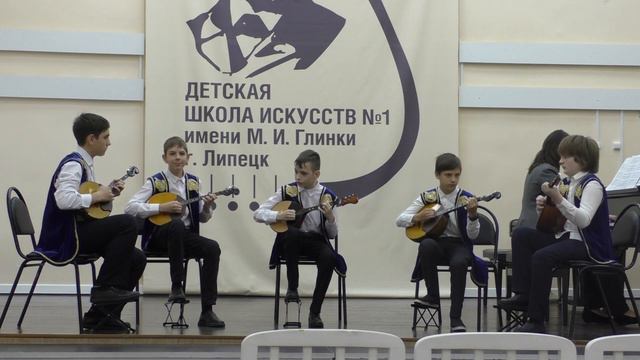 Ансамбль домристов ДШИ №1 им М И Глинки Н Будашкин Родные просторы Русская народная песня Калинк смотреть онлайн