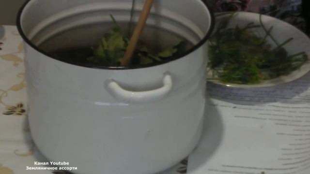 РЕЦЕПТ САМЫХ ВКУСНЫХ МАРИНОВАННЫХ ОПЯТ . КАК ВКУСНО И ПРОСТО ЗАМАРИНОВАТЬ ОПЯТА И МАСЛЯТА смотреть онлайн