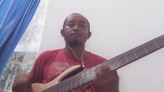 Cort A6 plus jamming with smooth jazz Backing Track смотреть онлайн