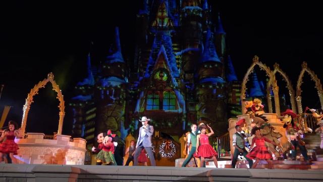 Mickeys Most Merriest Celebration Show 2019 4K UHD, Mickey's Very Merry Christmas Party смотреть онлайн
