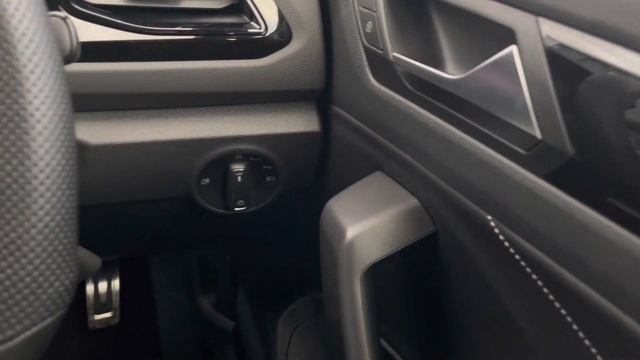 Brand New Volkswagen T-Roc R-Line 1.5 TSI Manual Deep Black | Wrexham Volkswagen смотреть онлайн