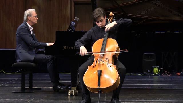 Musikgymnasium Viktring - Tschaikowski - Pezzo Capriccioso op.62 смотреть онлайн