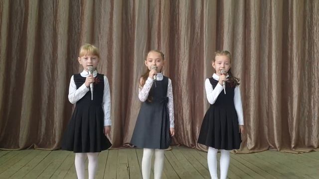 Песенка про маму. Младшая группа Гармония. смотреть онлайн