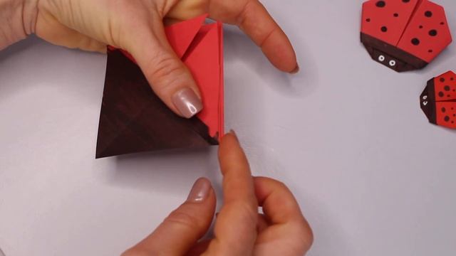 DIY Оригами Божья коровка из бумаги. Поделки из бумаги своими руками смотреть онлайн