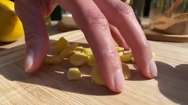 ? Pij Tylko Przed Snem _ Sok, Dzięki Któremu Szybko Schudniesz?.mp4