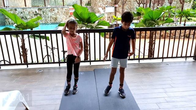 Simple Kids Circuit Workout - 5 Fun Exercises for All Ages - SPORT KIDS TV смотреть онлайн