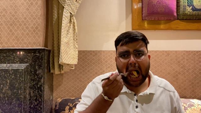 Muzaffarnagar mein royal buffet😍|| (DEVRANA)|| Mehengi food series-3 смотреть онлайн
