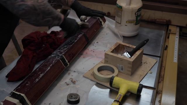 3-D END GRAIN CUTTING BOARD WITH STAND (HIDDEN COMPARTMENT) смотреть онлайн