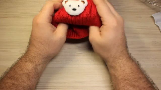 Шапка с медведем. Посылка из горящих товаров! смотреть онлайн