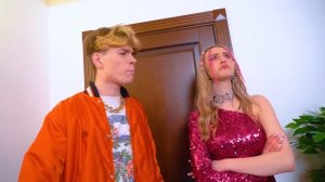 Популярная vs Ботанша на Выпускном! Как Стать Королевой Школы