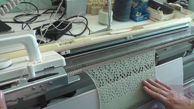 02. Курс _Ажурное вязание_. Работа с ажурной кареткой Silver Reed.mp4