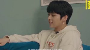 минхо и джисон обсуждают фанфики| озвучка