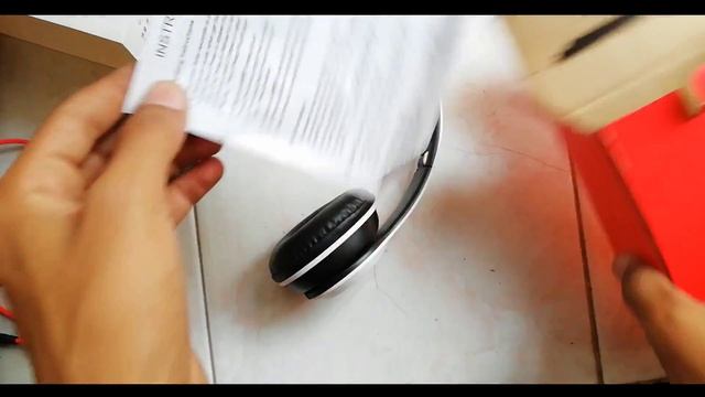 P-47 Wireless Headphones Unboxing and Review - Budget Wireless Headphones - 2018 смотреть онлайн